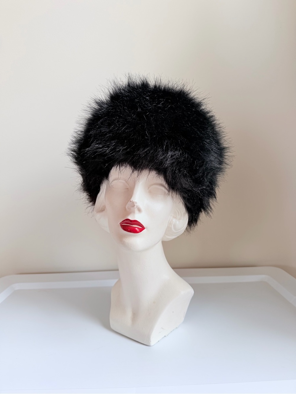 Old Money Dark Feminine Russian Style Fur Hat